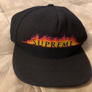 Supreme SnapBack